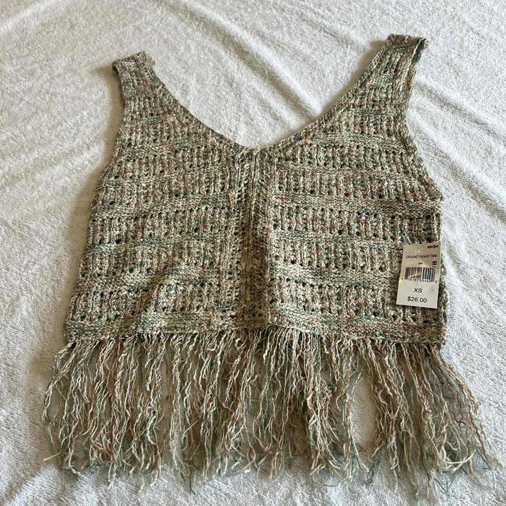 Love Knits Crochet Fringe Tank Size XS